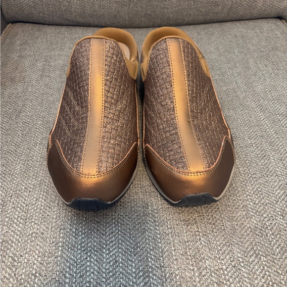 Easy Spirit Traveltime Mules Woman’s Sz 12 - Picture 2 of 8